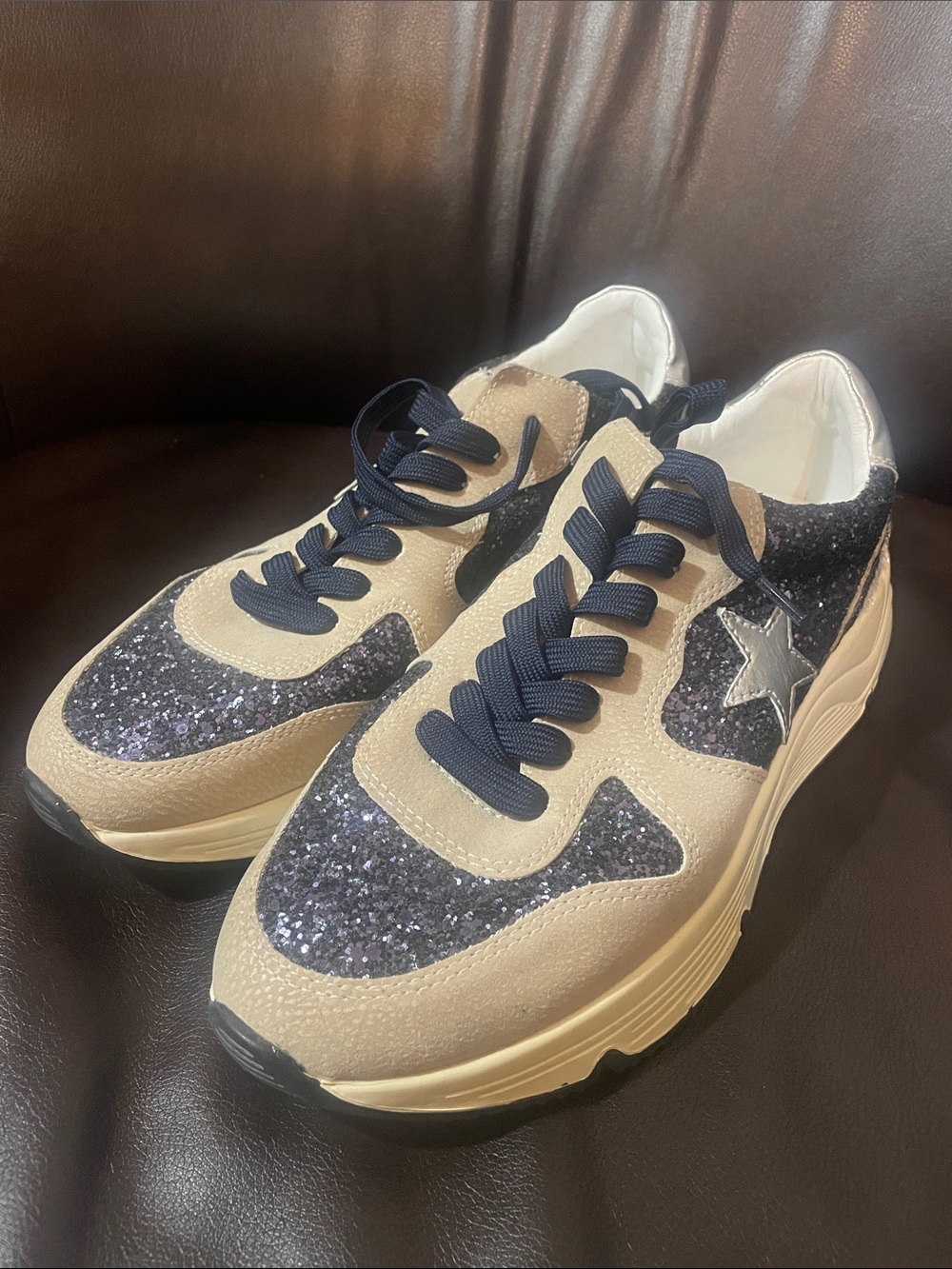 Womens Glitter Star Casual Sneakers - Black and Cream